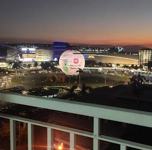 Shell Residences Near Moa Arena 3* マニラ市